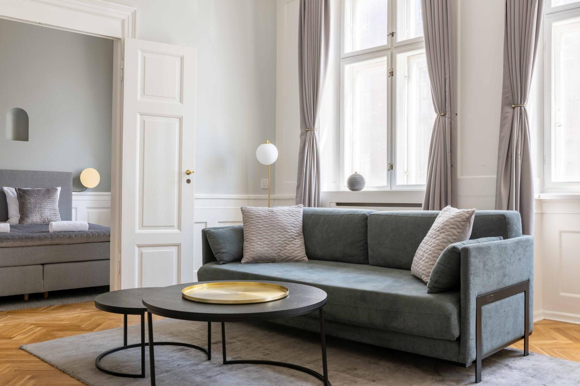 Ferienwohnung Lavish 4Br Flat In The Heart Of Cph By The Canals Kopenhagen Exterior foto