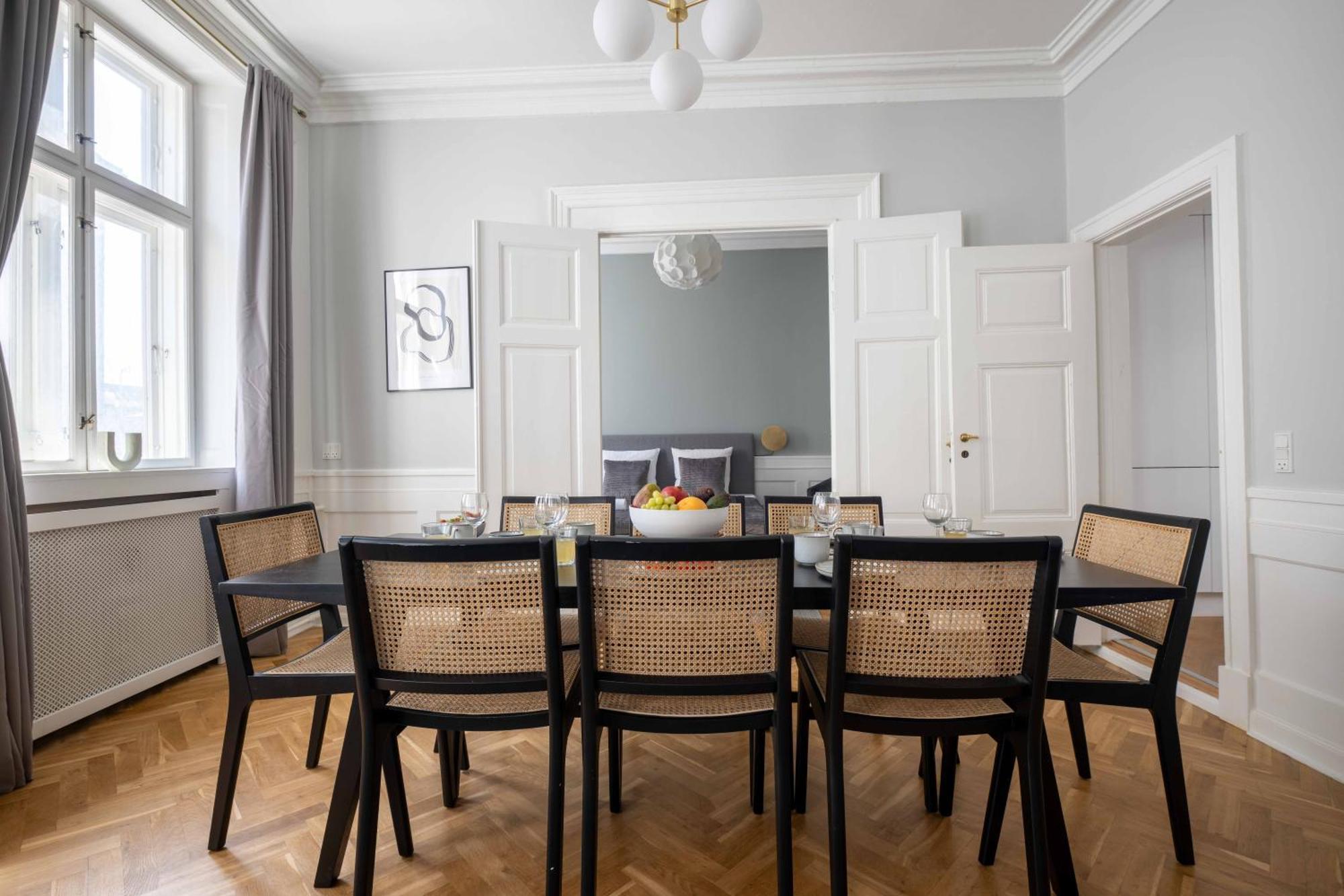 Ferienwohnung Lavish 4Br Flat In The Heart Of Cph By The Canals Kopenhagen Exterior foto