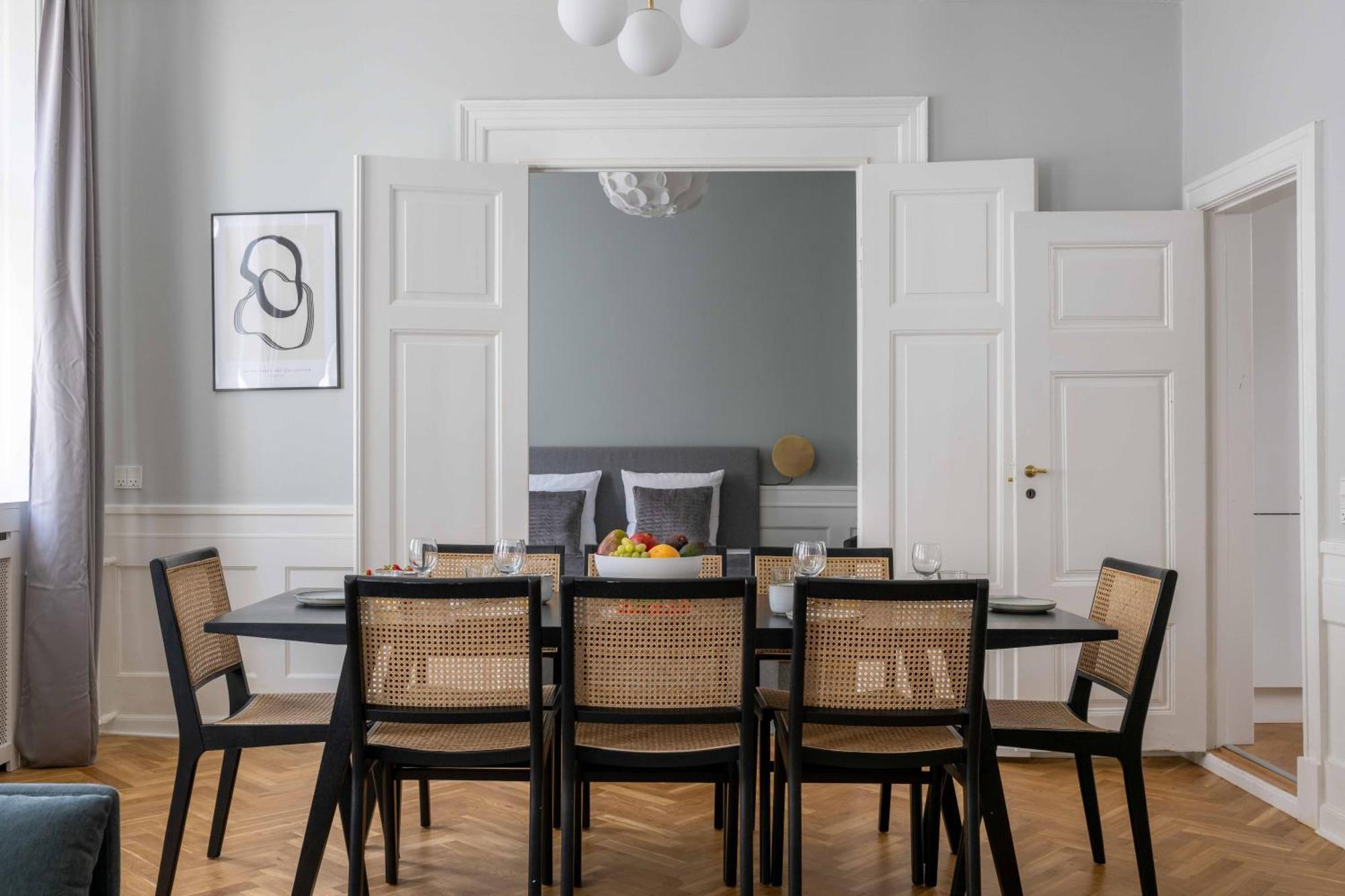 Ferienwohnung Lavish 4Br Flat In The Heart Of Cph By The Canals Kopenhagen Exterior foto