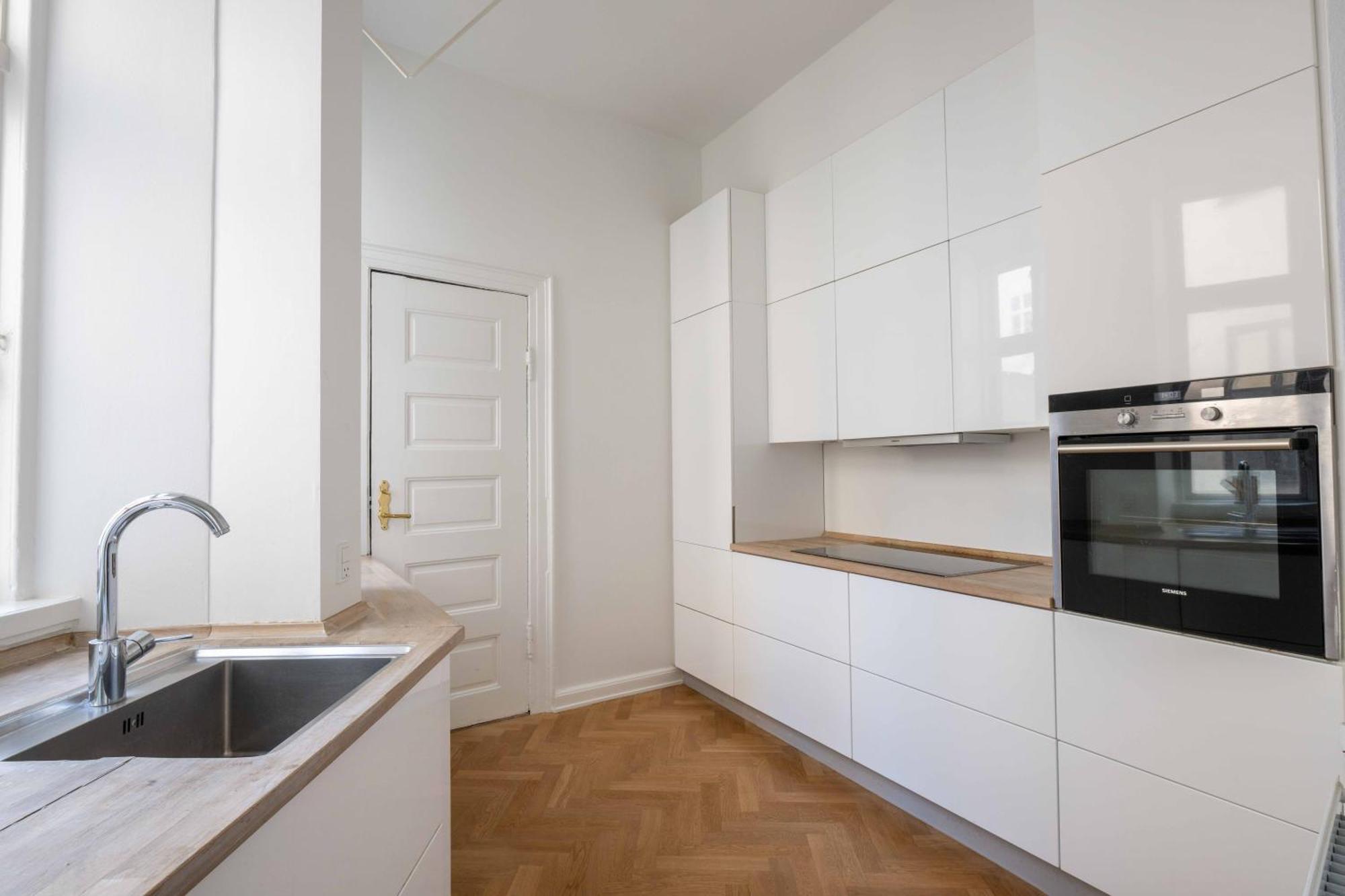 Ferienwohnung Lavish 4Br Flat In The Heart Of Cph By The Canals Kopenhagen Exterior foto